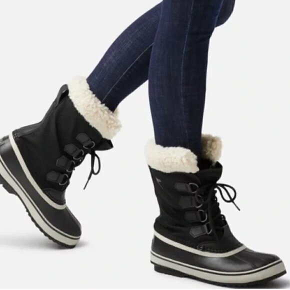 Sorel Black Yoot Pac Waterproof Nylon and Rubber Winter Boots - Size 5 - Picture 1 of 10